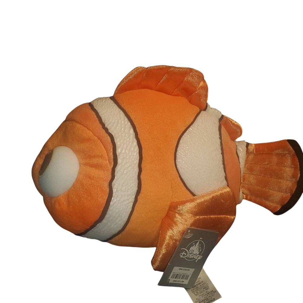 Disney Store Finding Nemo 13" Plush Stuffed Animal NWT Pixar Orange